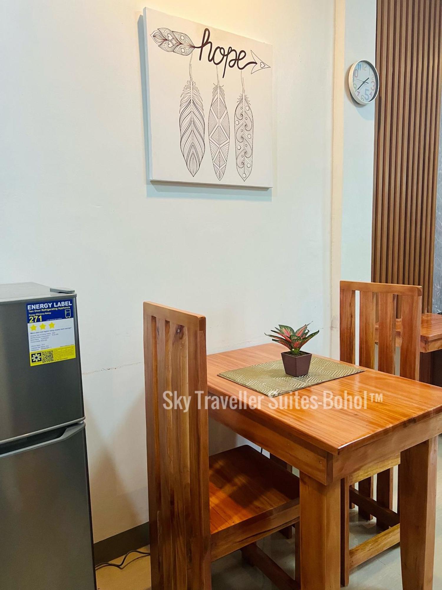 Sky Traveller Suites Panglao Island Exterior photo
