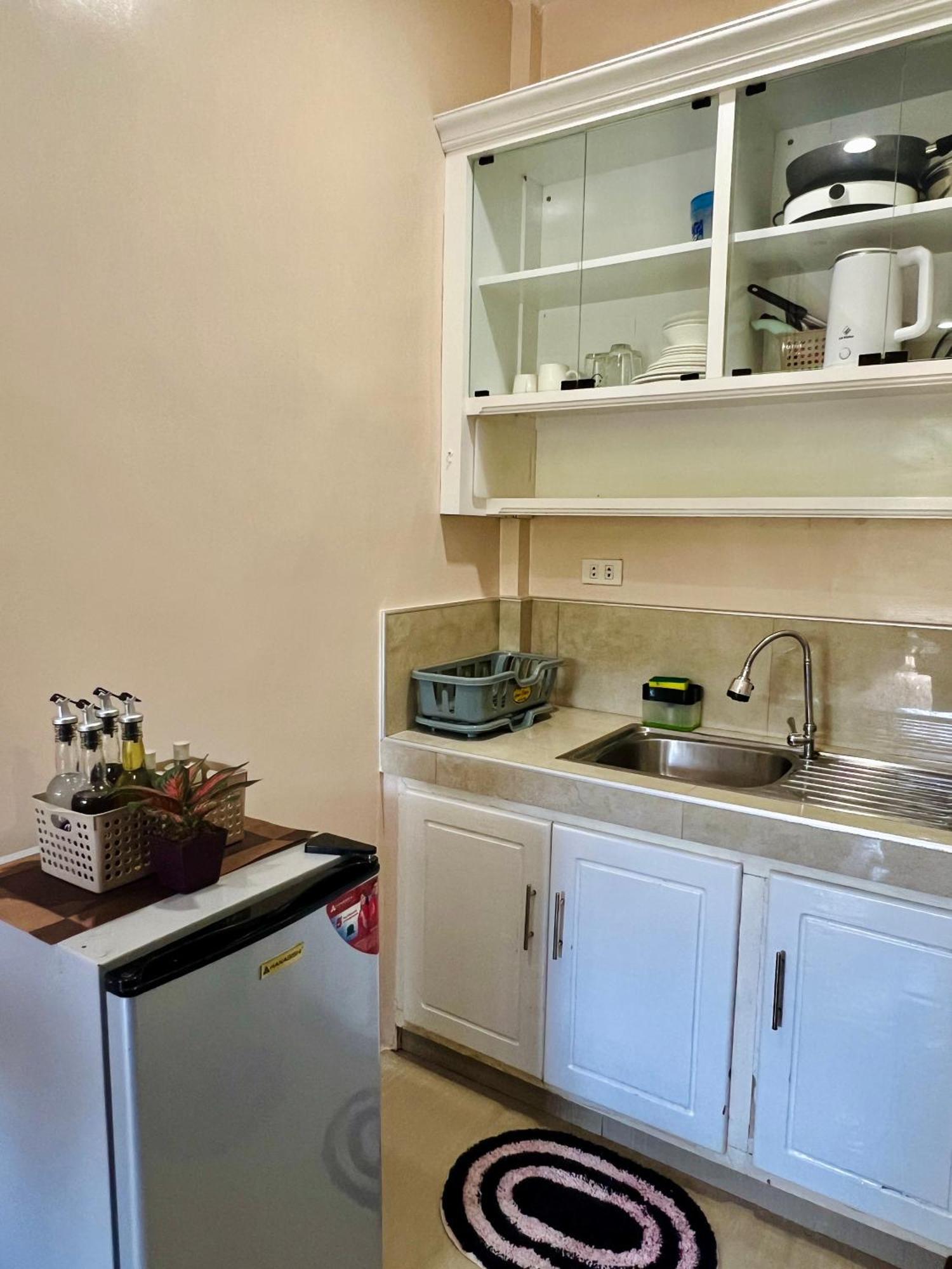 Sky Traveller Suites Panglao Island Exterior photo