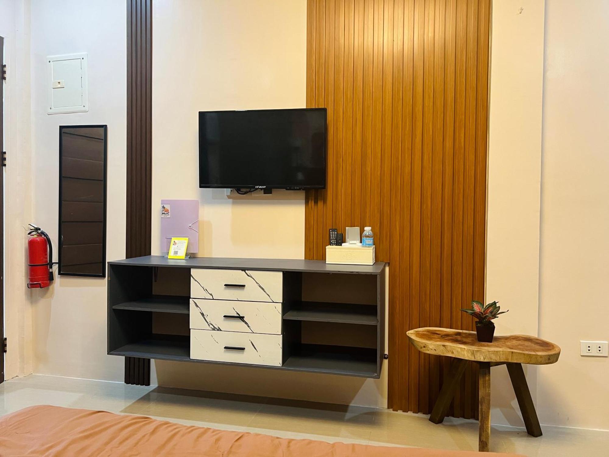 Sky Traveller Suites Panglao Island Exterior photo