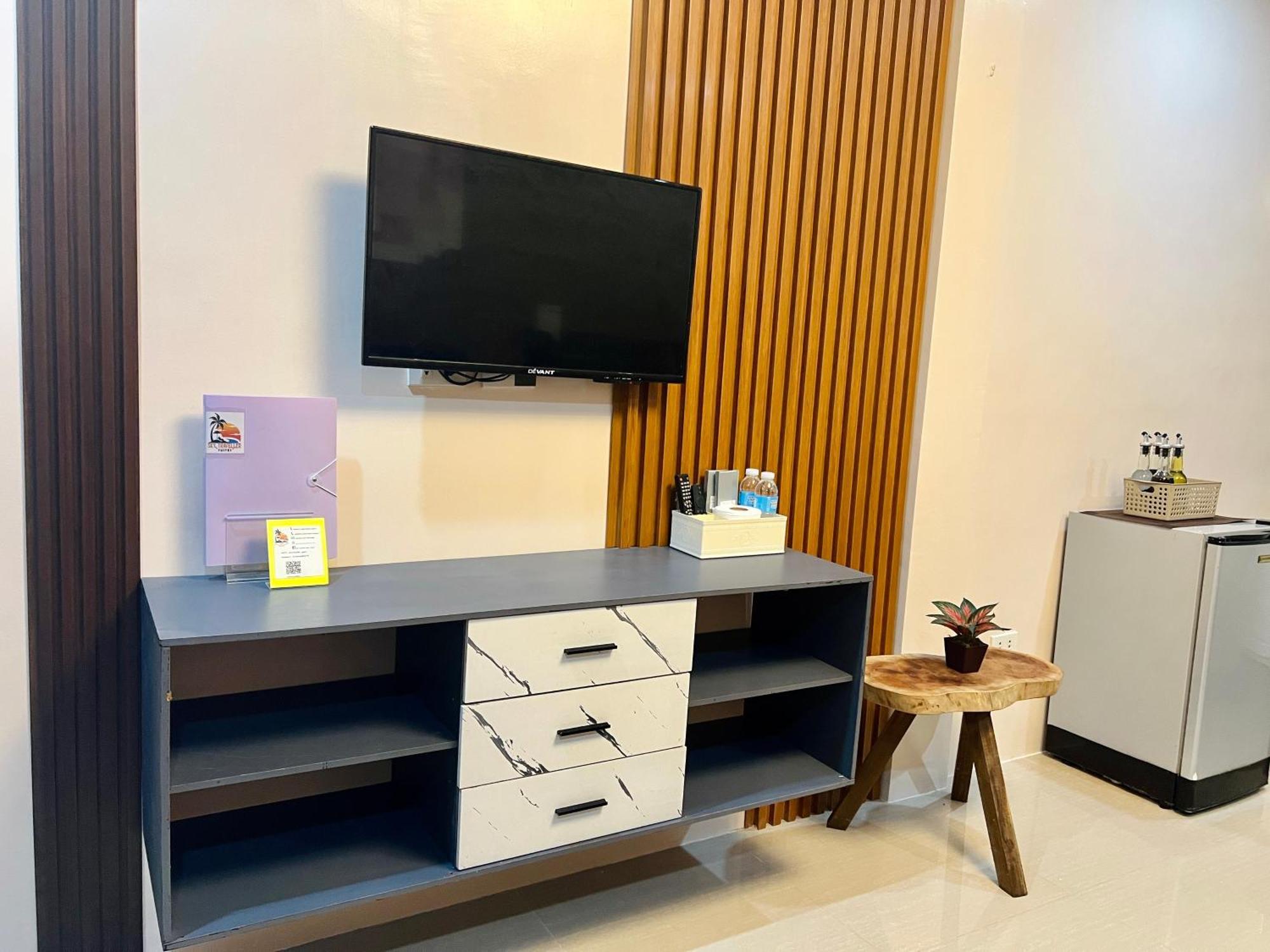 Sky Traveller Suites Panglao Island Exterior photo